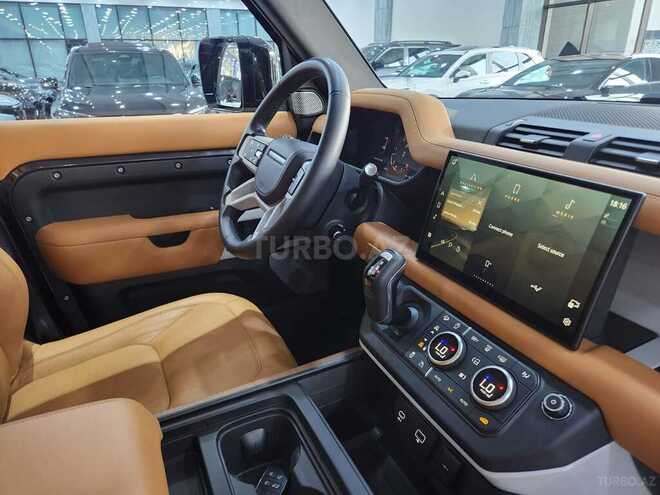Land Rover Defender 2022, 24,000 km - 3.0 l - Bakı