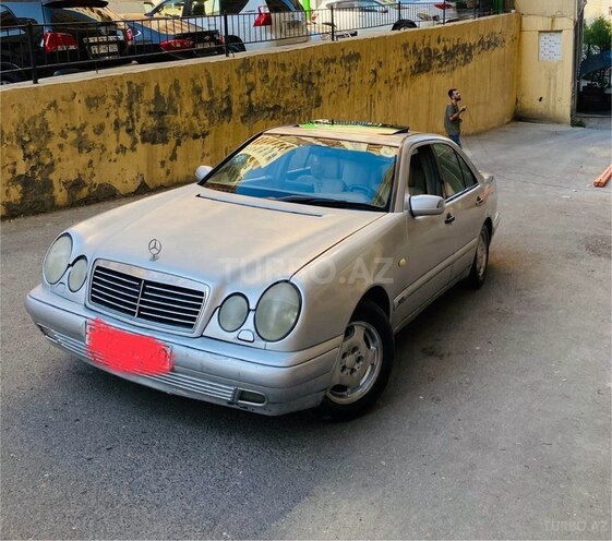 Mercedes E 220 1998, 515,000 km - 2.2 l - Bakı
