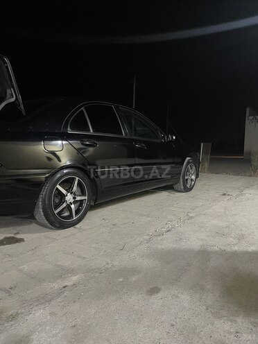Mercedes C 200 2003, 200,000 km - 2.0 l - Bakı