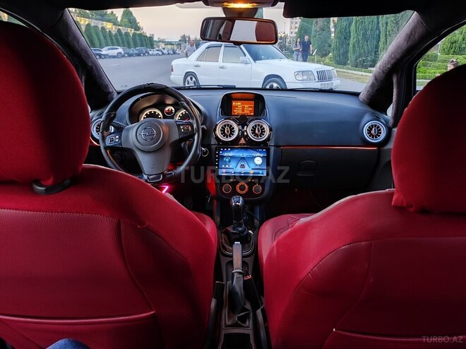 Opel Corsa 2009, 296,000 km - 1.4 l - Gəncə
