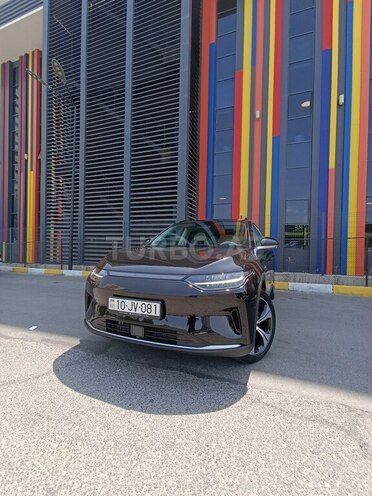 Leapmotor C11 2023, 40,000 km - 0.0 л - Bakı