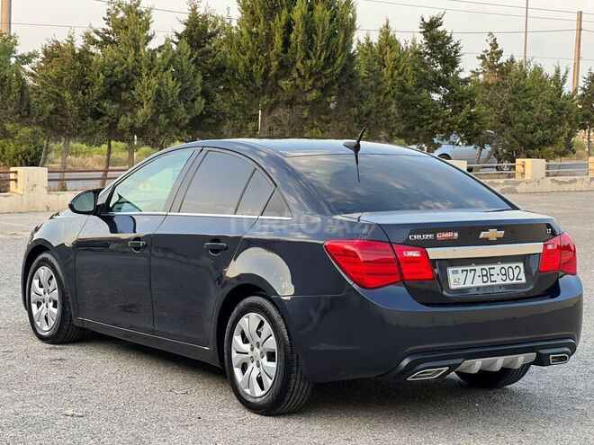 Chevrolet Cruze 2015, 243,000 km - 1.4 l - Sumqayıt