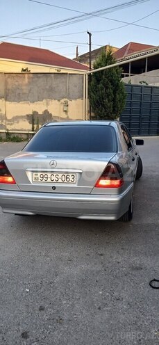 Mercedes C 240 1998, 238,000 km - 2.4 l - Bakı