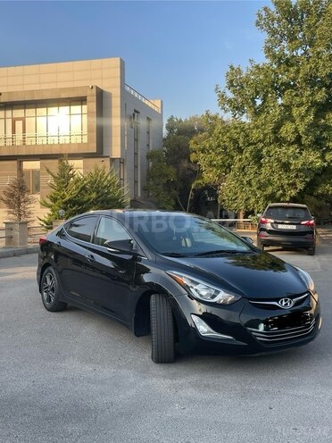 Hyundai Elantra 2015, 131,800 km - 1.8 l - Bakı