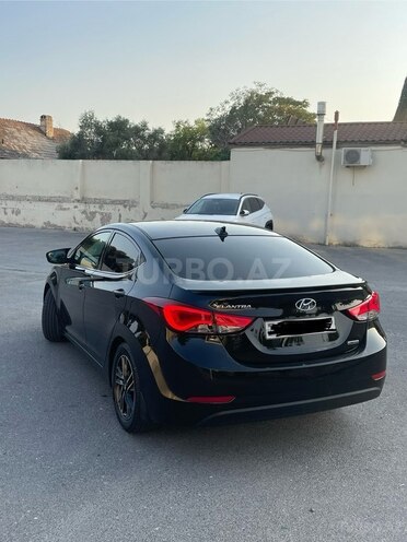 Hyundai Elantra 2015, 131,800 km - 1.8 l - Bakı