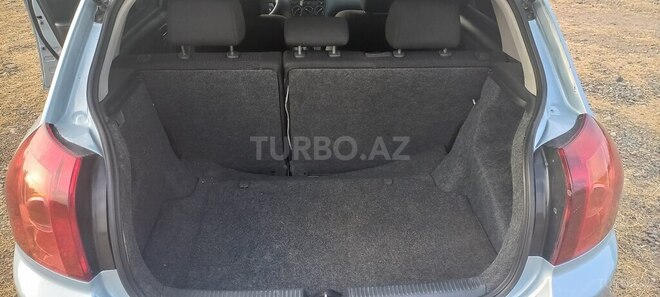 Toyota Corolla 2005, 291,000 km - 1.4 l - Gəncə