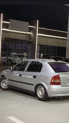 Opel Astra 2000, 300,000 km - 1.6 л - Qusar
