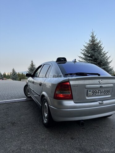 Opel Astra 2000, 300,000 km - 1.6 л - Qusar
