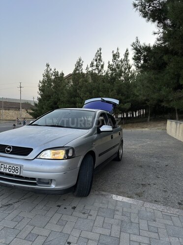 Opel Astra 2000, 300,000 km - 1.6 л - Qusar