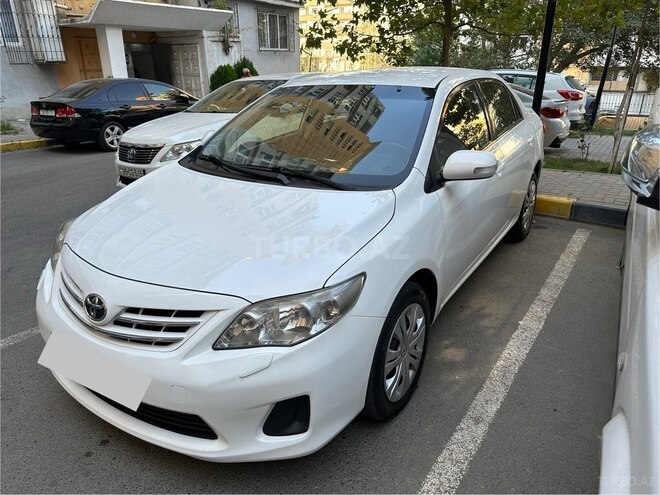 Toyota Corolla 2013, 173,000 km - 1.6 l - Bakı