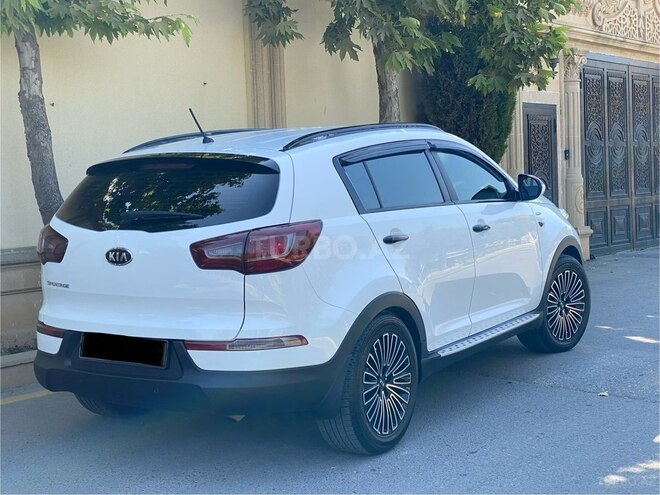 Kia Sportage 2011, 175,444 km - 2.0 l - Bakı