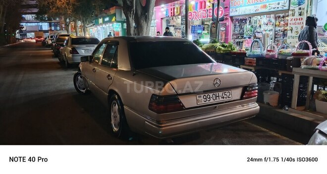 Mercedes E 200 1993, 175,065 km - 2.0 л - Bakı