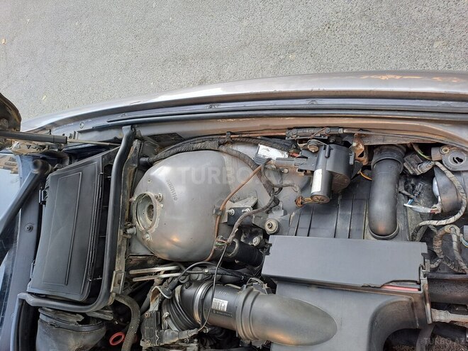 BMW 528 1997, 350,000 km - 2.8 l - Bakı