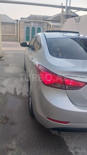 Hyundai Elantra 2015, 160,934 km - 1.8 л - Bakı