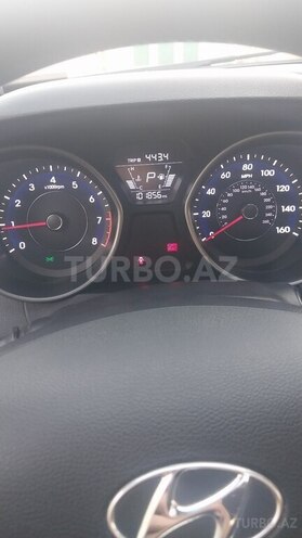 Hyundai Elantra 2015, 160,934 km - 1.8 л - Bakı