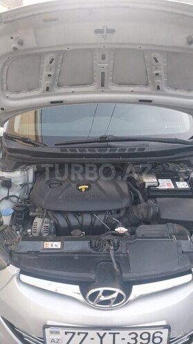 Hyundai Elantra 2015, 160,934 km - 1.8 л - Bakı