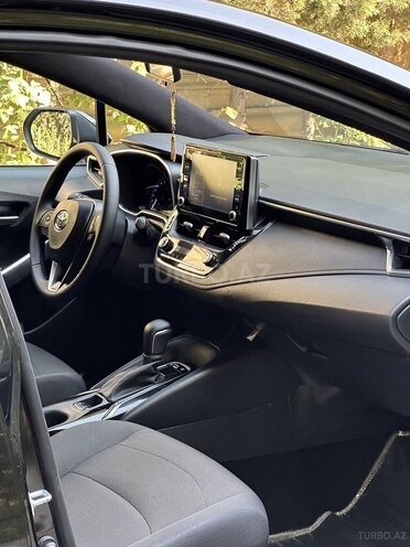 Toyota Corolla 2022, 125,000 km - 1.8 l - Bakı