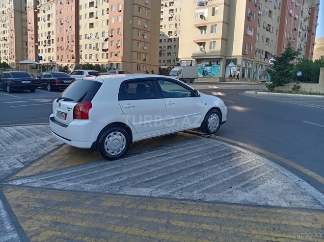 Toyota Corolla 2006, 176,500 km - 1.4 l - Bakı
