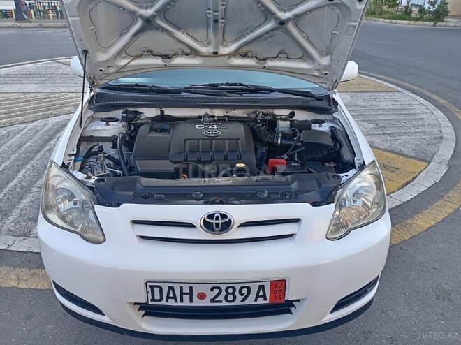 Toyota Corolla 2006, 176,500 km - 1.4 l - Bakı