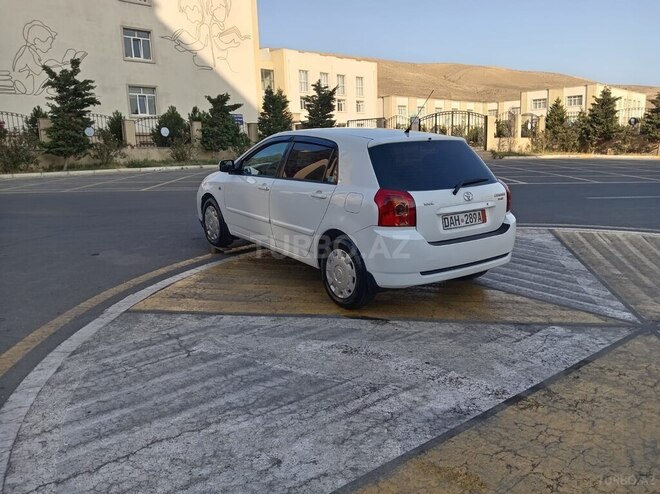 Toyota Corolla 2006, 176,500 km - 1.4 l - Bakı
