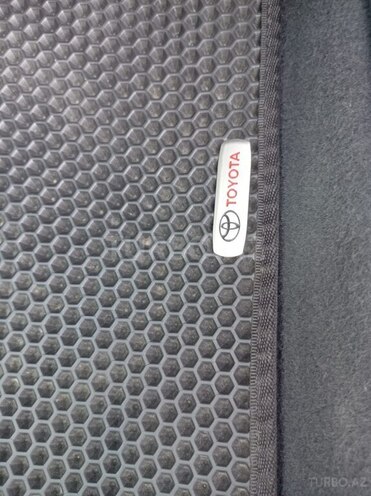 Toyota Corolla 2006, 176,500 km - 1.4 l - Bakı