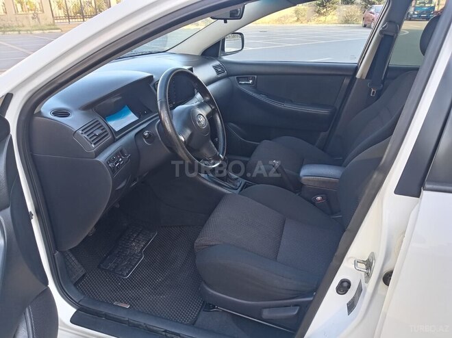Toyota Corolla 2006, 176,500 km - 1.4 l - Bakı