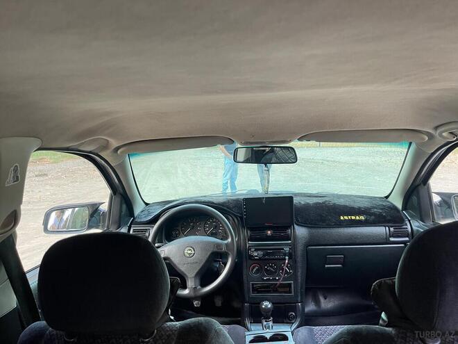 Opel Astra 1998, 136,000 km - 1.6 l - Yevlax