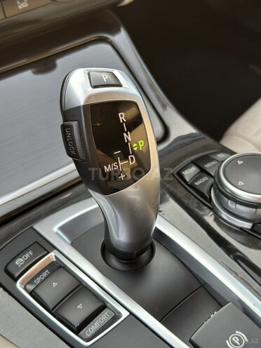 BMW 528 2015, 264,000 km - 2.0 l - Bakı