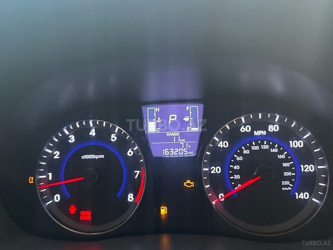 Hyundai Accent 2015, 163,206 km - 1.6 л - Gəncə