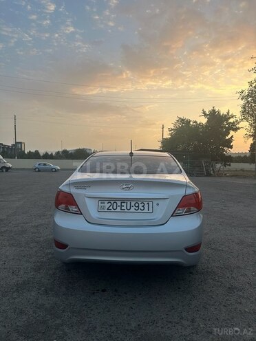 Hyundai Accent 2015, 163,206 km - 1.6 л - Gəncə