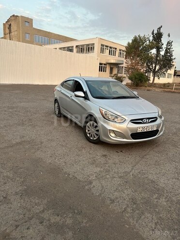 Hyundai Accent 2015, 163,206 km - 1.6 л - Gəncə