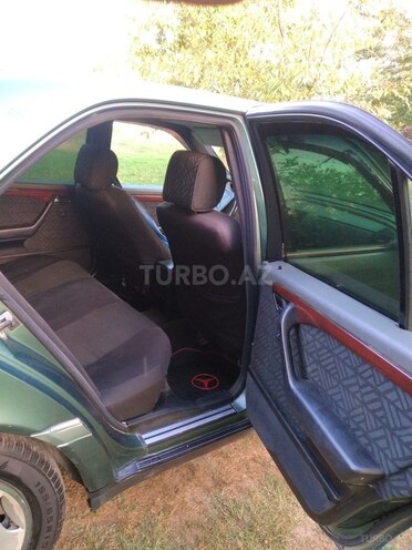 Mercedes C 180 1995, 435,263 km - 1.8 l - Qəbələ