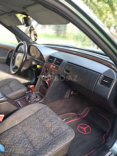Mercedes C 180 1995, 435,263 km - 1.8 l - Qəbələ