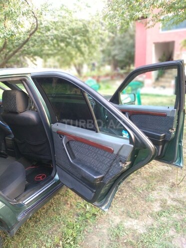 Mercedes C 180 1995, 435,263 km - 1.8 l - Qəbələ
