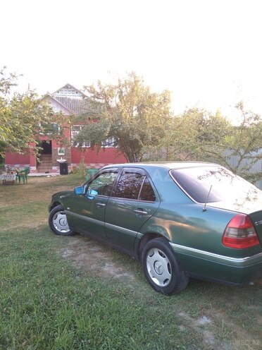 Mercedes C 180 1995, 435,263 km - 1.8 l - Qəbələ