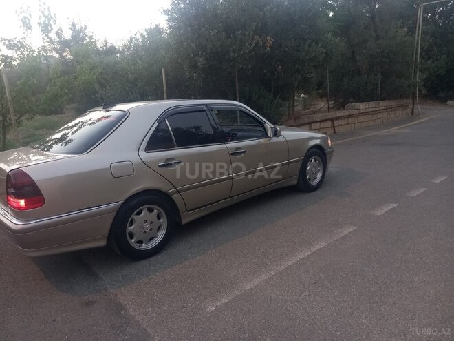 Mercedes C 230 1997, 345,000 km - 2.3 l - Bakı