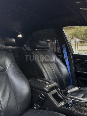 BMW 530 2001, 236,000 km - 3.0 л - Sumqayıt