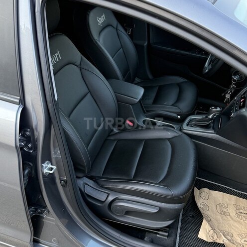 Hyundai Elantra 2018, 98,345 km - 2.0 l - Bakı