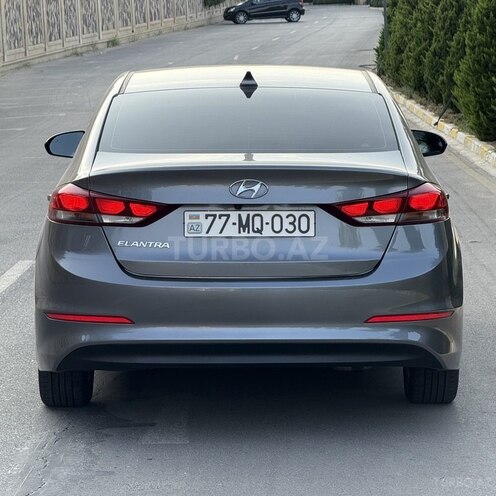 Hyundai Elantra 2018, 98,345 km - 2.0 l - Bakı