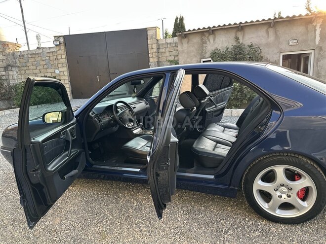 Mercedes E 270 1999, 344,000 km - 2.7 l - Bakı