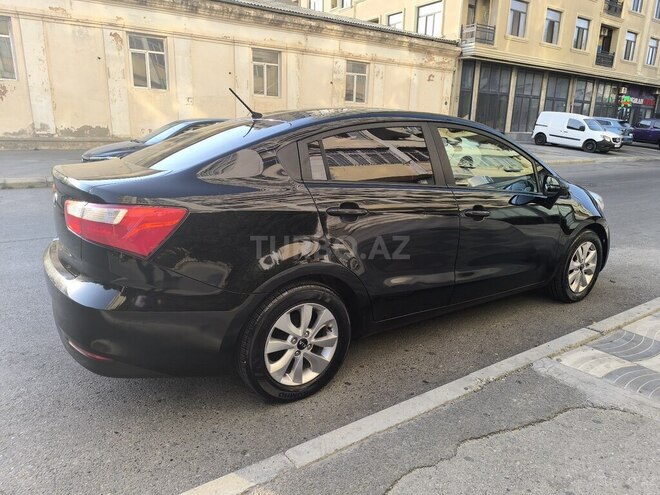 Kia Rio-7