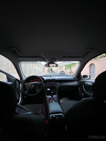 Mercedes C 200 2000, 466,710 km - 2.0 l - Naxçıvan
