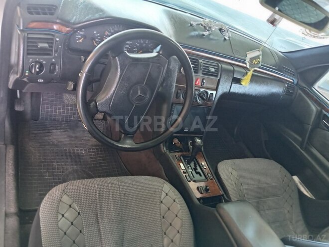 Mercedes C 240 1998, 390,000 km - 2.4 l - Bakı