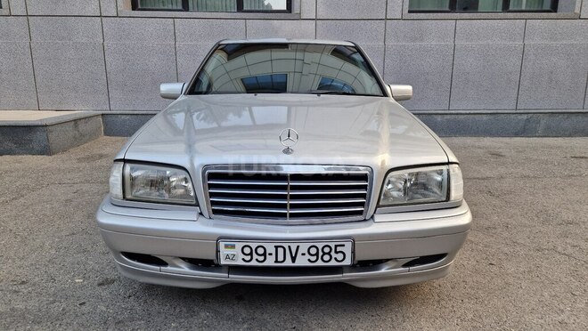 Mercedes C 220 1999, 376,000 km - 2.2 l - Bakı