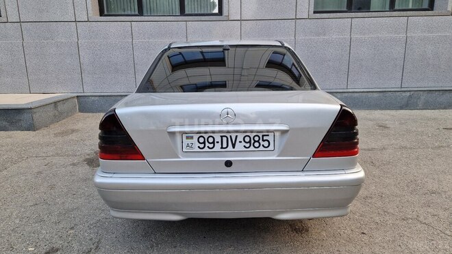 Mercedes C 220 1999, 376,000 km - 2.2 l - Bakı