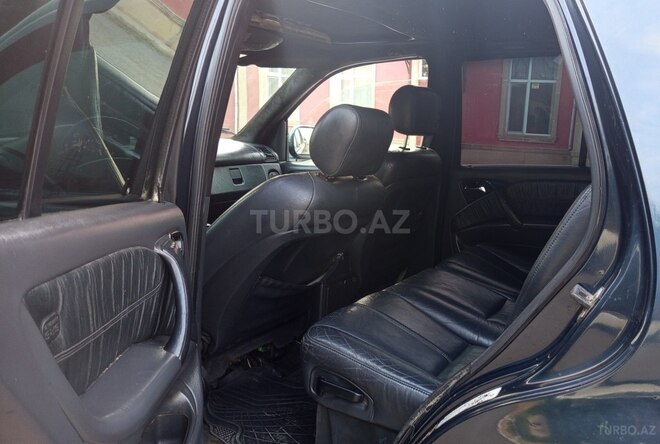 Mercedes ML 320 2000, 245,000 km - 3.2 l - Bakı