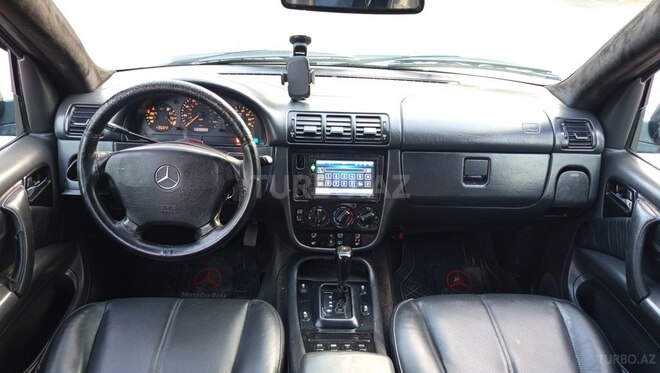 Mercedes ML 320 2000, 245,000 km - 3.2 l - Bakı