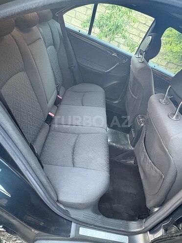 Mercedes C 240 2002, 334,000 km - 2.6 l - Xırdalan