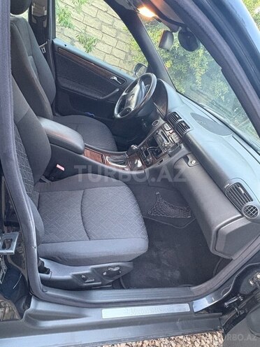 Mercedes C 240 2002, 334,000 km - 2.6 l - Xırdalan