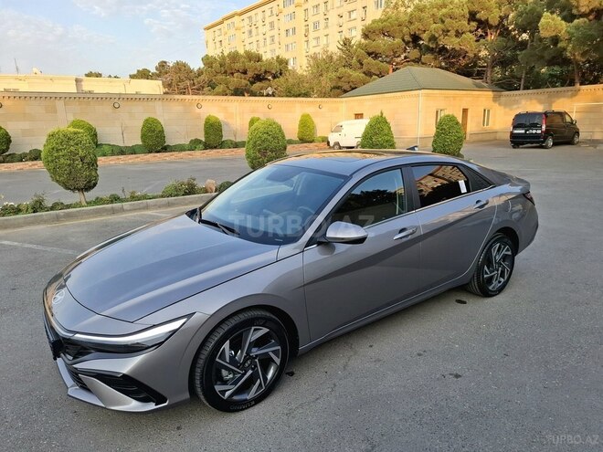 Hyundai Elantra 2025, 8,500 km - 1.6 л - Bakı